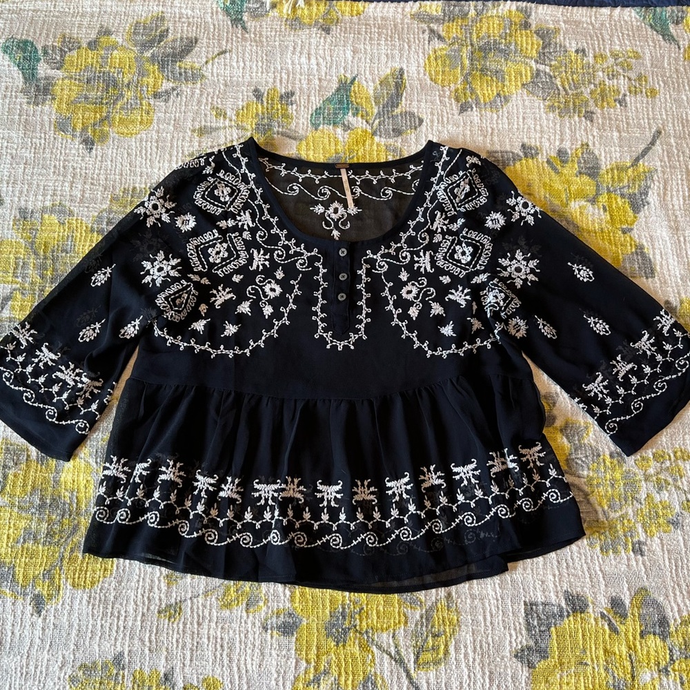Free People Sheer Navy Baby Doll Top With White Embroidery Design Size XS